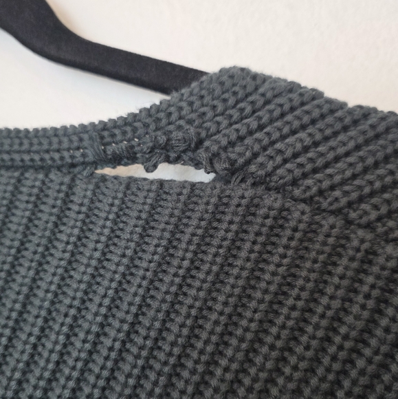 QUINCE 100% Organic Cotton Fisherman V-Neck Sweater Green Cropped Fall Sz Small - Picture 15 of 16